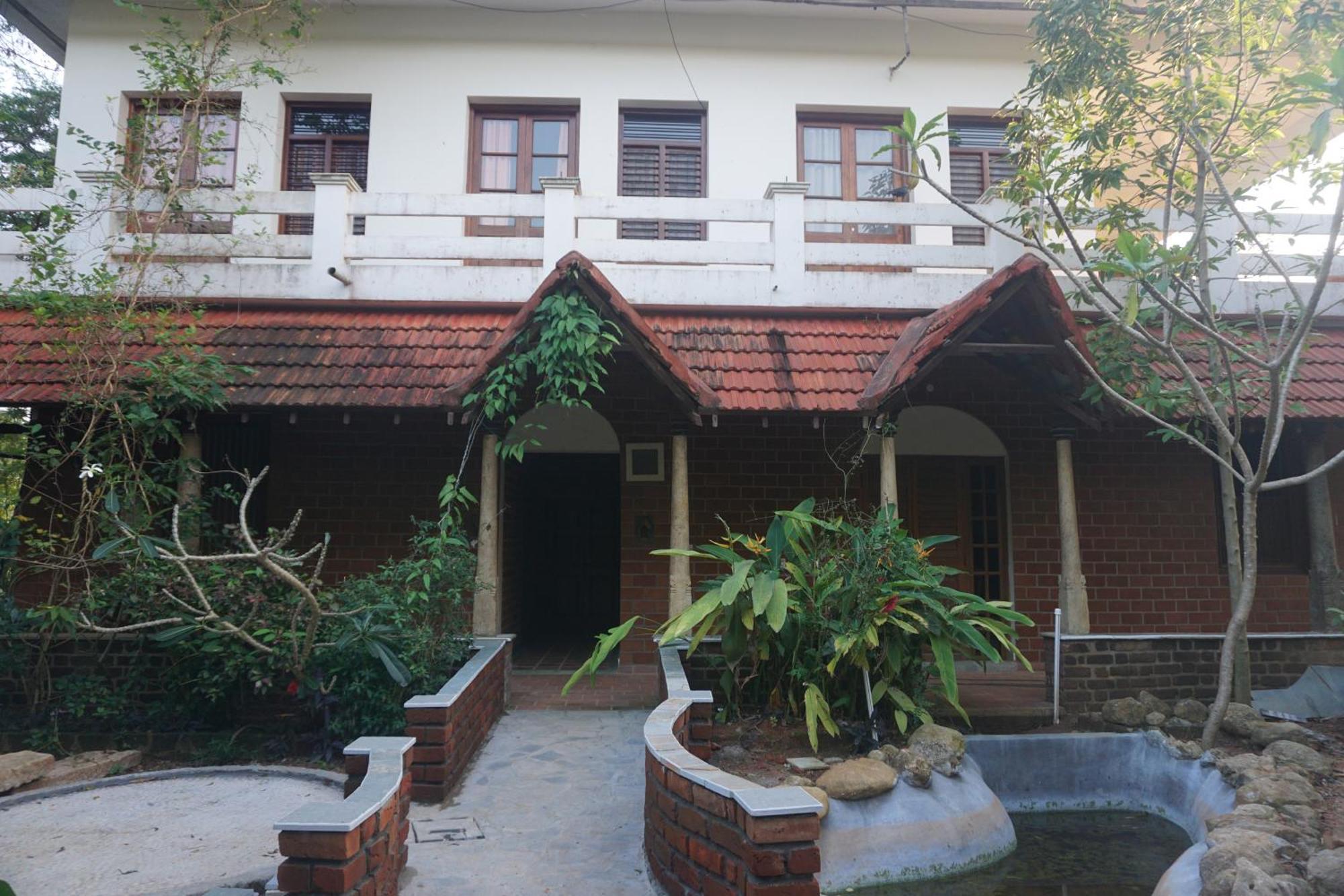 Green'S Guest House Auroville Exterior foto